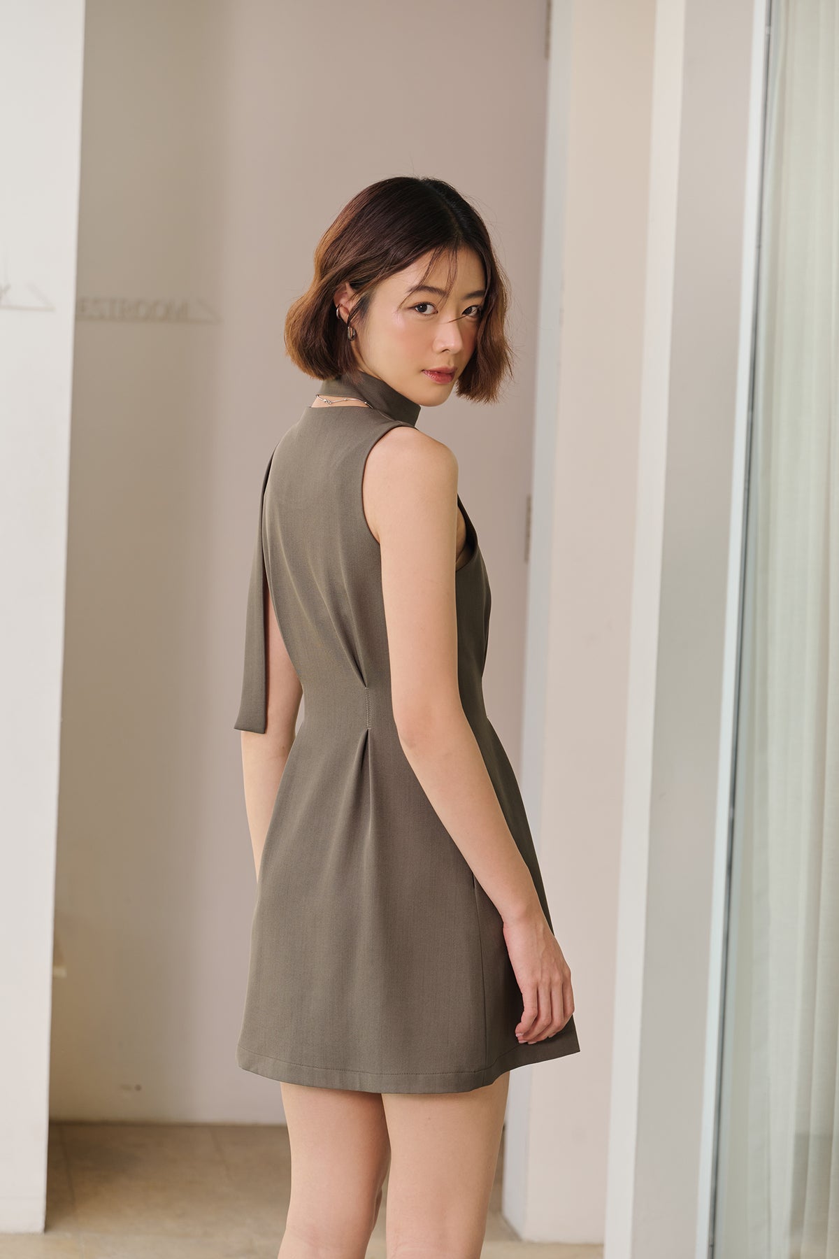 AMANDA DRESS